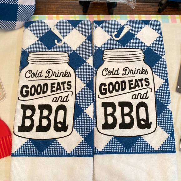 Cold Drinks Good Eats & BBQ Grilling Bundle - Picture 3 of 14